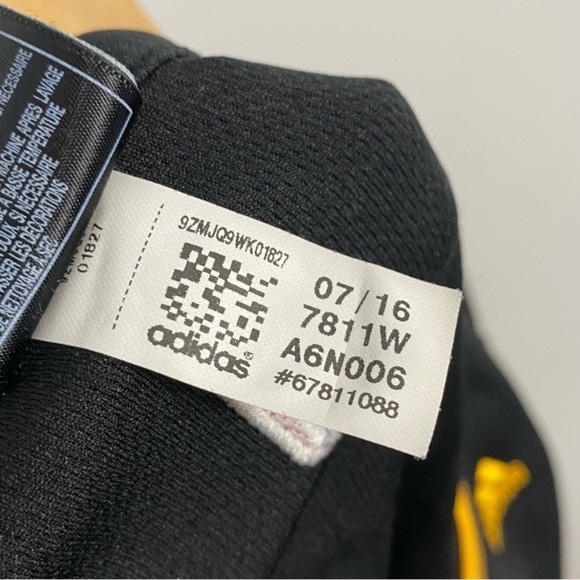 ADIDAS Cleveland Cavaliers LeBron James Jersey - Picture 7 of 8